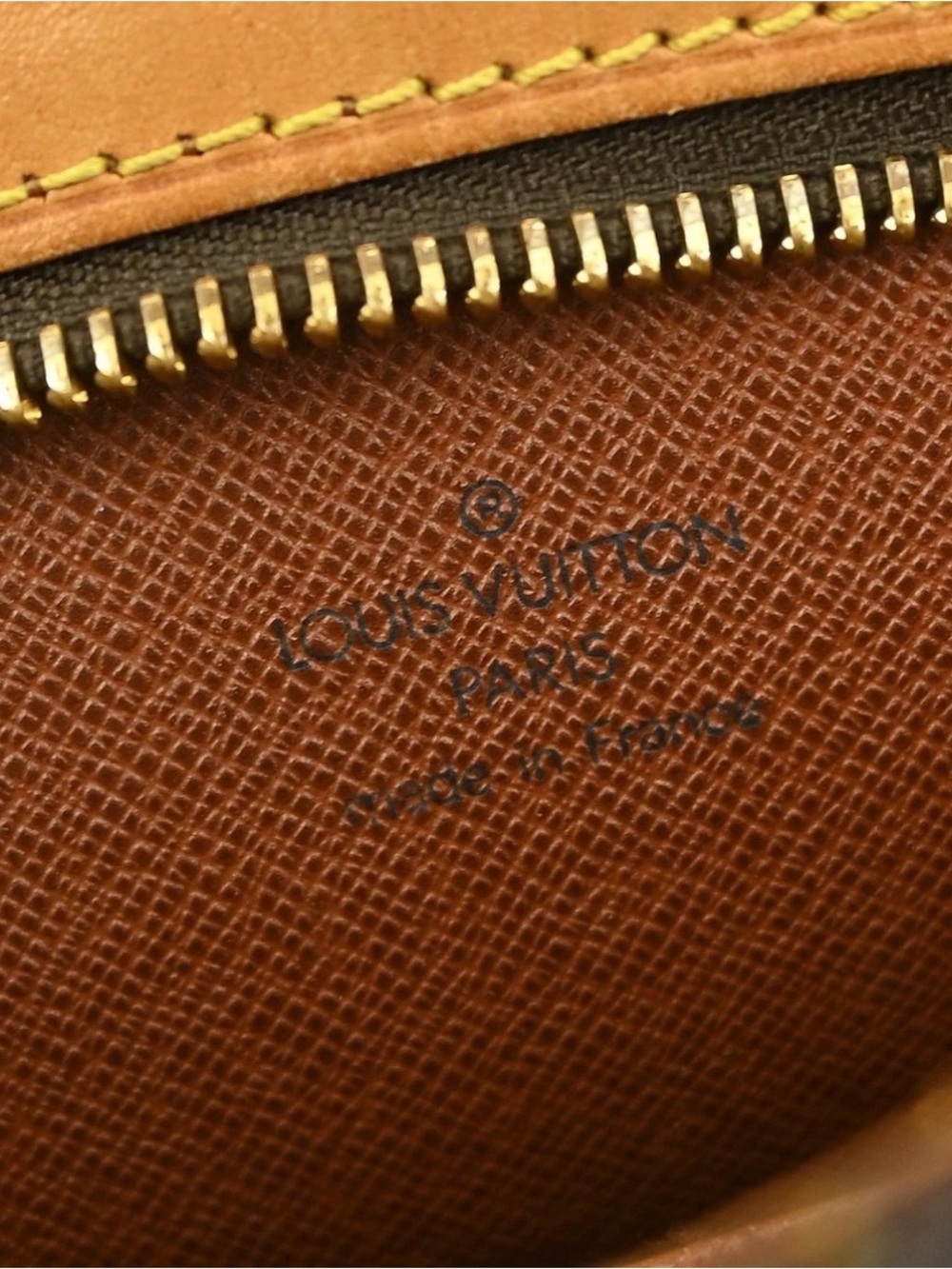 💯 Authentic Louis Vuitton Monogram Crossbody DROUOT with Tan Vachetta Strap - Picture 9 of 10